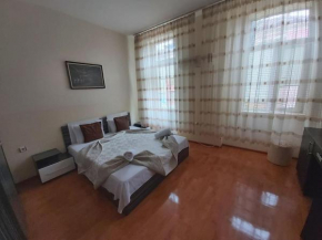 Отель Hotel Mirage Pleven  Плевна